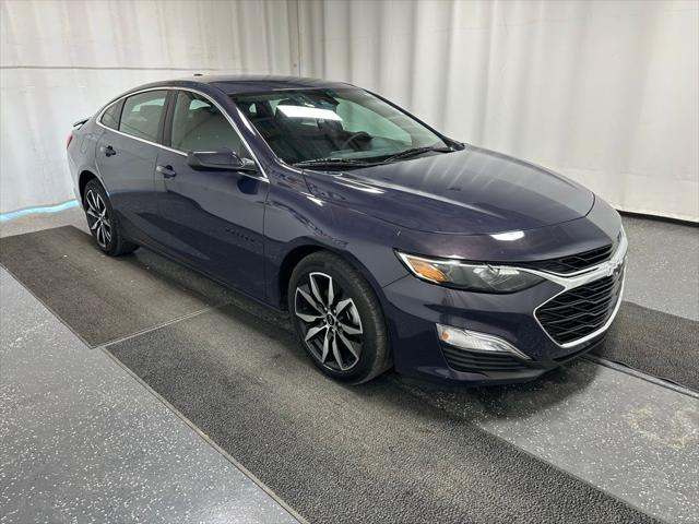 2025 Chevrolet Malibu FWD RS