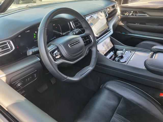 2023 Wagoneer Grand Wagoneer Obsidian 4x4 2023 Wagoneer Grand Wagoneer Obsidian 4x4