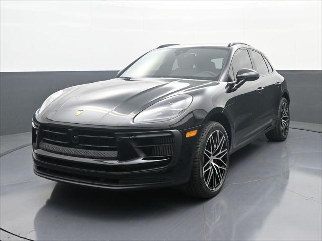 2025 Porsche Macan S