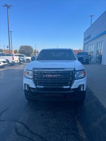 2022 GMC Canyon 4WD Crew Cab Short Box AT4 - Cloth 2022 GMC Canyon 4WD Crew Cab Short Box AT4 - Cloth