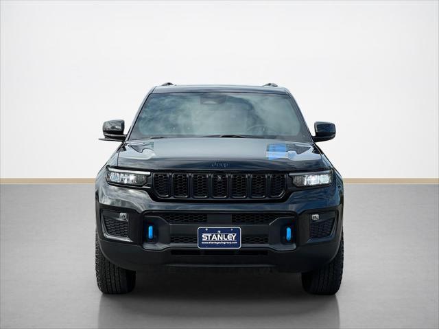2022 Jeep Grand Cherokee 4xe Trailhawk 4x4