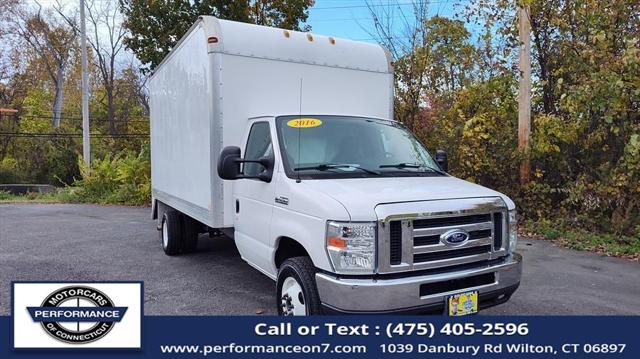 2016 Ford E-450 Cutaway E-450 Super Duty 176" DRW for sale in Wilton, CT