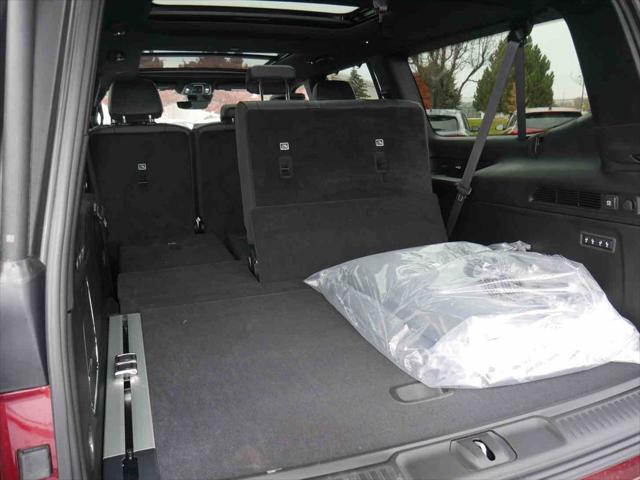 2025 Jeep Wagoneer Series II Carbide 4x4