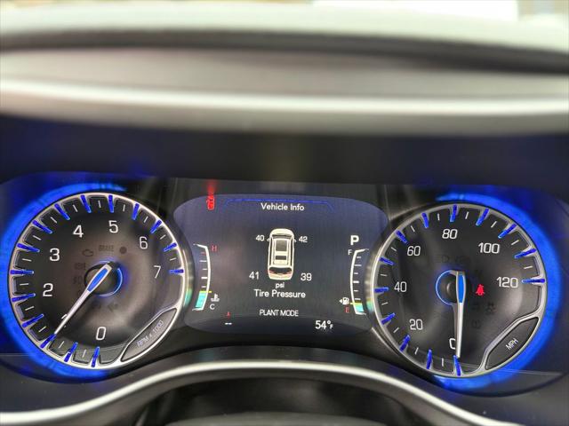 2026 Chrysler Pacifica Select AWD