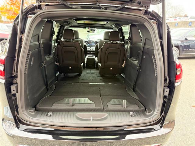 2026 Chrysler Pacifica Select AWD