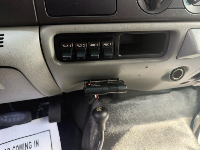 2005 Ford F-450 176  W.B. 4D