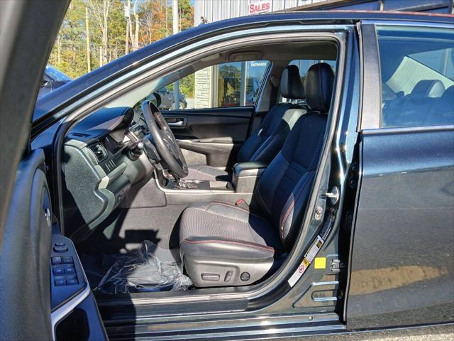 2015 Toyota Camry SE