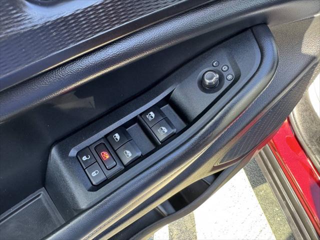 2023 Jeep Grand Cherokee L Laredo 4x4