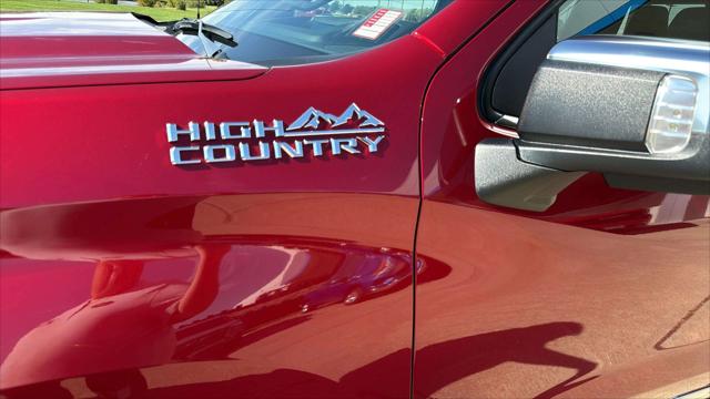 2023 Chevrolet Silverado 1500 4WD Crew Cab Short Bed High Country