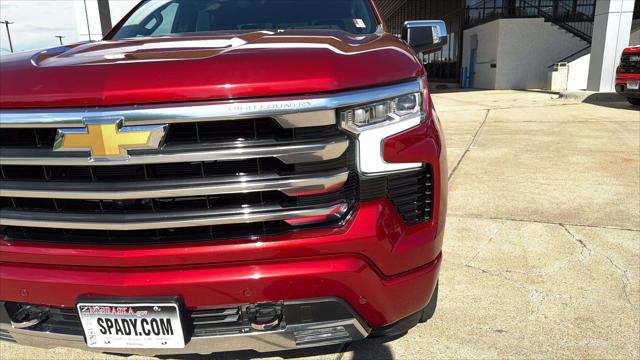 2023 Chevrolet Silverado 1500 4WD Crew Cab Short Bed High Country