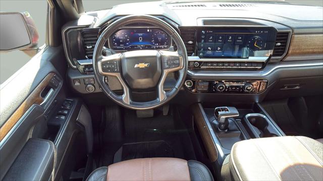2023 Chevrolet Silverado 1500 4WD Crew Cab Short Bed High Country