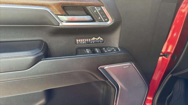 2023 Chevrolet Silverado 1500 4WD Crew Cab Short Bed High Country