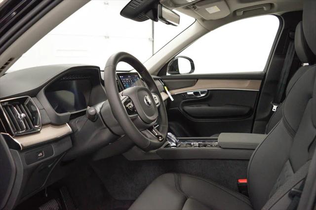 2026 Volvo XC90 Plus, B6 AWD Gas mild hybrid, Gasoline, Bright, 7 Seats