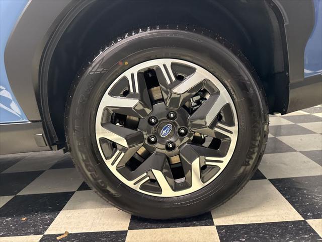 2025 Subaru Forester Base