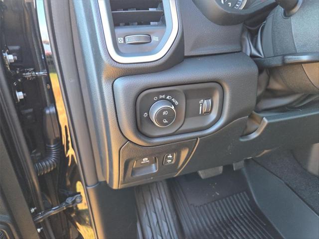 2026 Ram 1500 Big Horn Crew Cab 4x4 5'7" Box