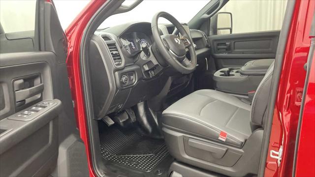 2026 RAM Ram 2500 RAM 2500 TRADESMAN CREW CAB 4X4 64 BOX