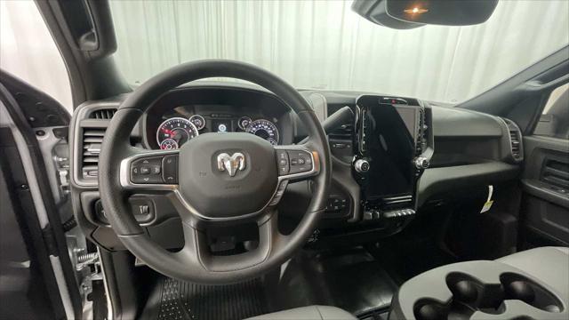 2026 RAM Ram 2500 RAM 2500 TRADESMAN CREW CAB 4X4 64 BOX