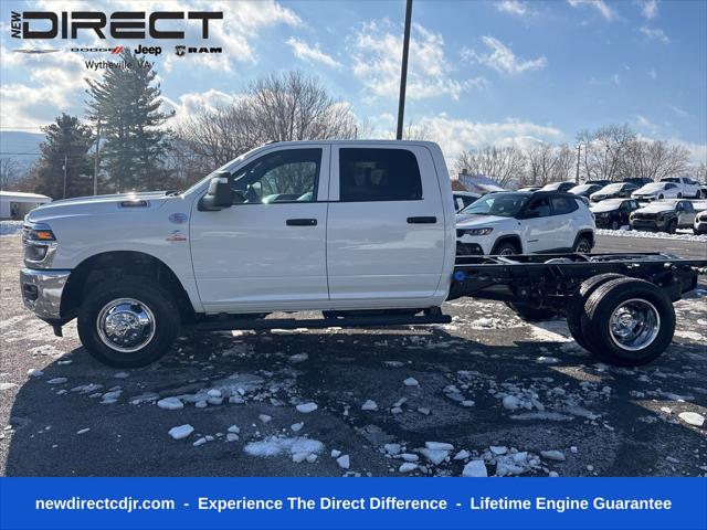 2026 RAM Ram 3500 Chassis Cab RAM 3500 TRADESMAN CREW CAB CHASSIS 4X4 60 CA 2026 RAM Ram 3500 Chassis Cab RAM 3500 TRADESMAN CREW CAB CHASSIS 4X4 60 CA