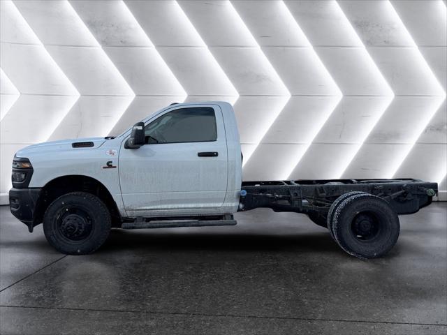 2026 RAM Ram 3500 Chassis Cab RAM 3500 TRADESMAN CHASSIS REGULAR CAB 4X4 60 CA 2026 RAM Ram 3500 Chassis Cab RAM 3500 TRADESMAN CHASSIS REGULAR CAB 4X4 60 CA
