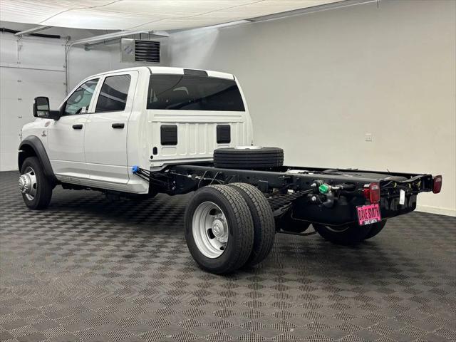 2026 RAM Ram 5500 Chassis Cab RAM 5500 TRADESMAN CHASSIS CREW CAB 4X4 60 CA