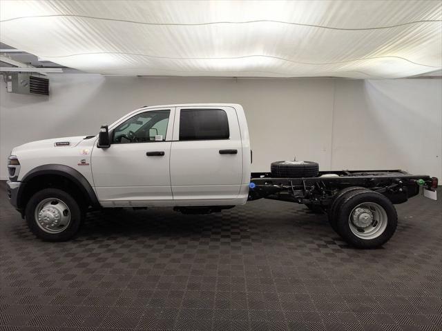 2026 RAM Ram 5500 Chassis Cab RAM 5500 TRADESMAN CHASSIS CREW CAB 4X4 60 CA 2026 RAM Ram 5500 Chassis Cab RAM 5500 TRADESMAN CHASSIS CREW CAB 4X4 60 CA