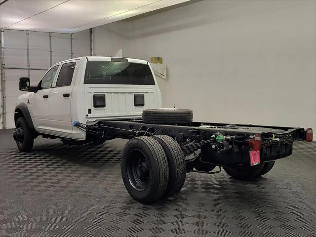 2026 RAM Ram 5500 Chassis Cab RAM 5500 TRADESMAN CHASSIS CREW CAB 4X4 84 CA
