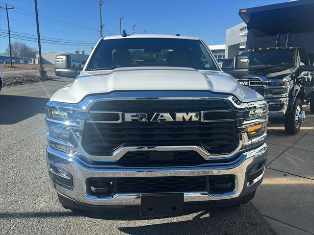 2026 RAM Ram 2500 RAM 2500 TRADESMAN CREW CAB 4X4 64 BOX 2026 RAM Ram 2500 RAM 2500 TRADESMAN CREW CAB 4X4 64 BOX