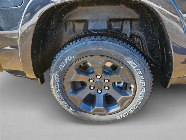 2026 Ram 1500 Lone Star Crew Cab 4x4 5'7" Box