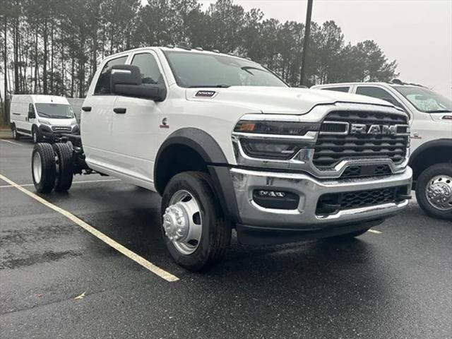 2026 RAM Ram 5500 Chassis Cab RAM 5500 TRADESMAN CHASSIS CREW CAB 4X4 60 CA 2026 RAM Ram 5500 Chassis Cab RAM 5500 TRADESMAN CHASSIS CREW CAB 4X4 60 CA