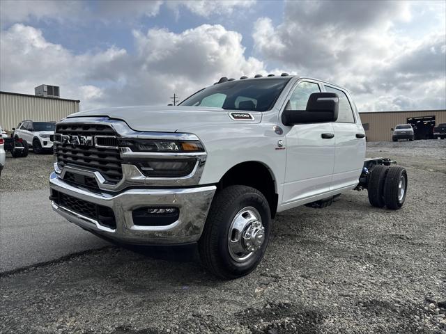 2026 RAM Ram 3500 Chassis Cab RAM 3500 TRADESMAN CREW CAB CHASSIS 4X4 60 CA