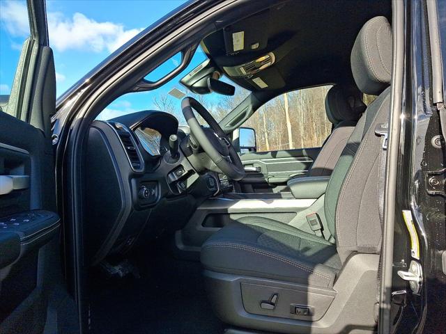 2026 Ram 2500 Big Horn Crew Cab 4x4 8' Box