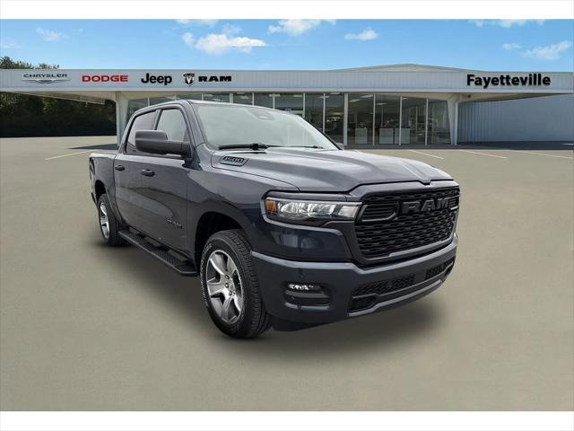 2026 RAM Ram 1500 RAM 1500 EXPRESS CREW CAB 4X2 57 BOX