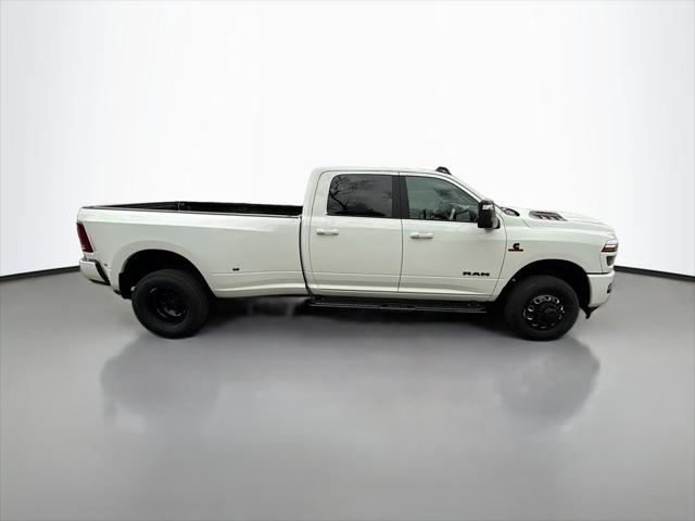 2026 RAM Ram 3500 RAM 3500 LARAMIE CREW CAB 4X4 8 BOX
