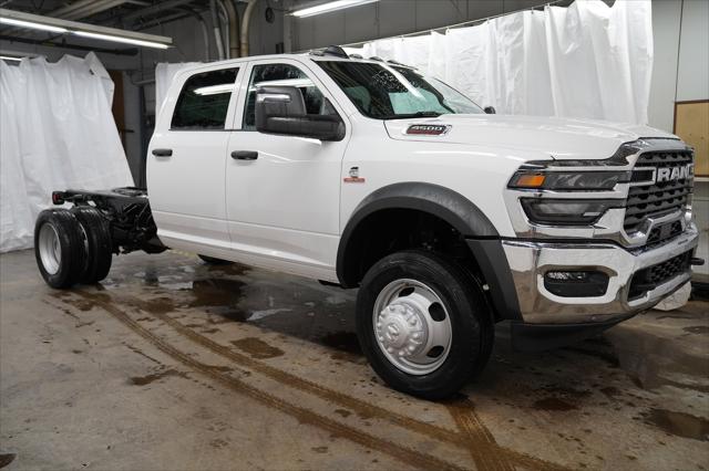 2026 RAM Ram 4500 Chassis Cab RAM 4500 TRADESMAN CHASSIS CREW CAB 4X4 60 CA 2026 RAM Ram 4500 Chassis Cab RAM 4500 TRADESMAN CHASSIS CREW CAB 4X4 60 CA