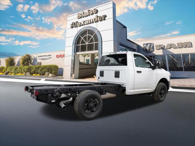 2026 RAM Ram 3500 Chassis Cab RAM 3500 TRADESMAN CHASSIS REGULAR CAB 4X4 60 CA
