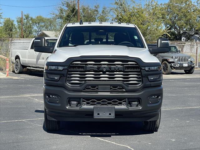 2026 RAM Ram 2500 RAM 2500 TRADESMAN CREW CAB 4X4 8 BOX