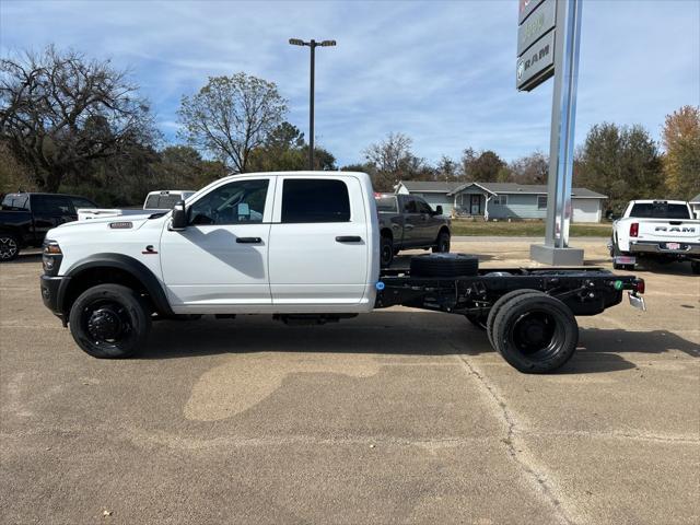 2026 RAM Ram 4500 Chassis Cab RAM 4500 TRADESMAN CHASSIS CREW CAB 4X4 60 CA