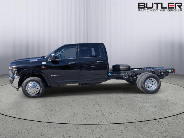2026 RAM Ram 3500 Chassis Cab RAM 3500 BIG HORN CREW CAB CHASSIS 4X4 60 CA