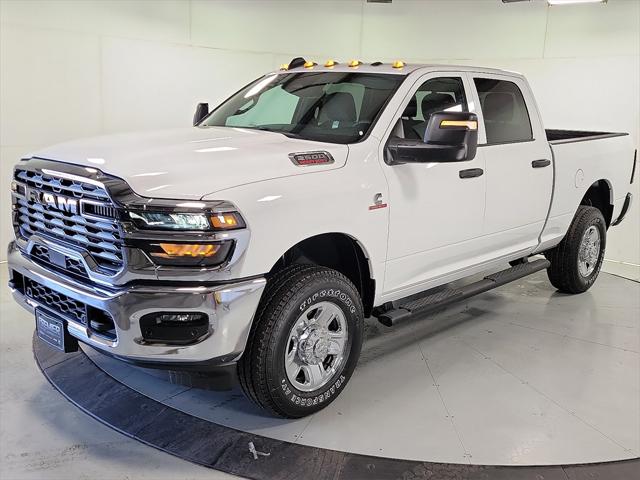 2026 RAM Ram 2500 RAM 2500 TRADESMAN CREW CAB 4X4 64 BOX