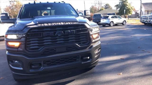 2026 RAM Ram 2500 RAM 2500 TRADESMAN CREW CAB 4X4 64 BOX