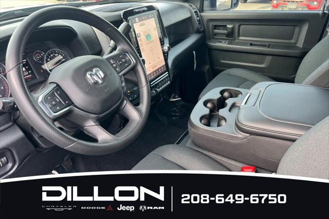 2026 RAM Ram 3500 RAM 3500 TRADESMAN CREW CAB 4X4 8 BOX