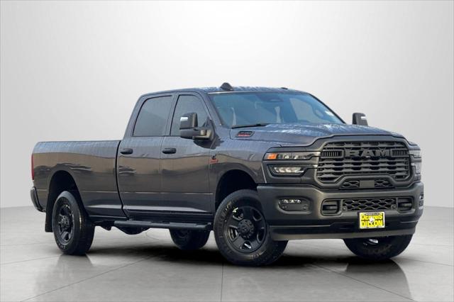 2026 RAM Ram 3500 RAM 3500 TRADESMAN CREW CAB 4X4 8 BOX