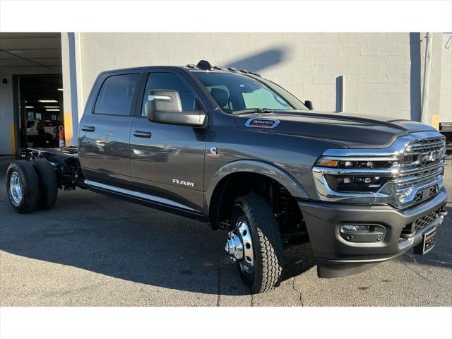 2026 RAM Ram 3500 Chassis Cab RAM 3500 BIG HORN CREW CAB CHASSIS 4X4 60 CA 2026 RAM Ram 3500 Chassis Cab RAM 3500 BIG HORN CREW CAB CHASSIS 4X4 60 CA