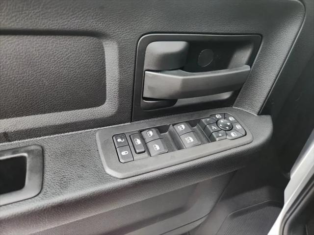 2026 Ram 2500 Black Express Crew Cab 4x4 6'4" Box