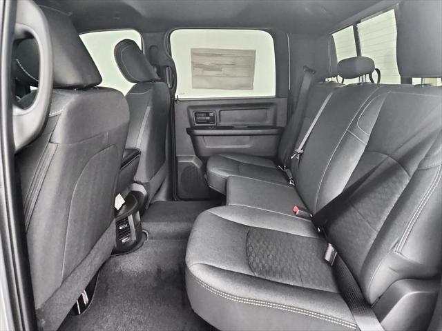 2026 Ram 2500 Black Express Crew Cab 4x4 6'4" Box