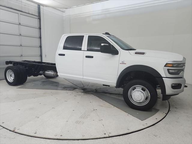 2026 RAM Ram 5500 Chassis Cab RAM 5500 TRADESMAN CHASSIS CREW CAB 4X4 84 CA