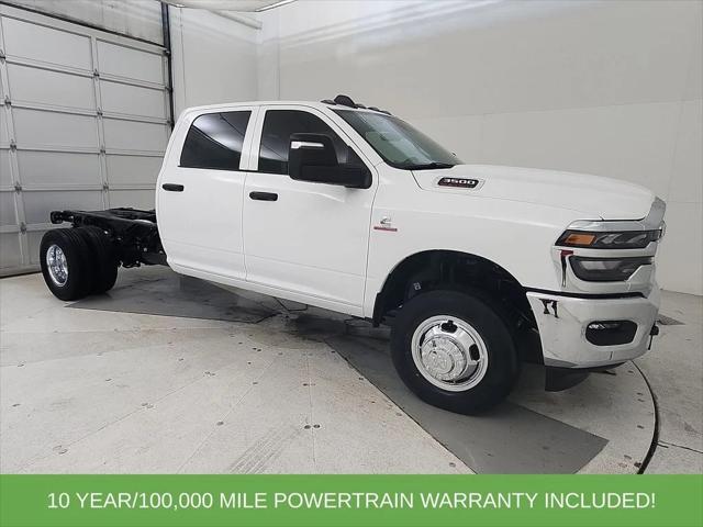 2026 RAM Ram 3500 Chassis Cab RAM 3500 TRADESMAN CREW CAB CHASSIS 4X4 60 CA