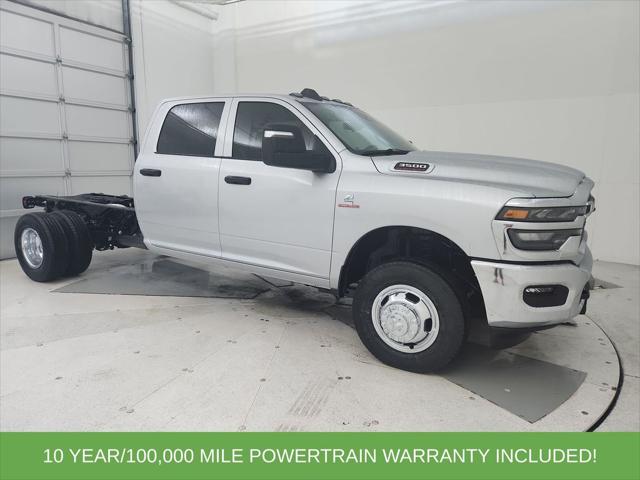 2026 RAM Ram 3500 Chassis Cab RAM 3500 TRADESMAN CREW CAB CHASSIS 4X4 60 CA 2026 RAM Ram 3500 Chassis Cab RAM 3500 TRADESMAN CREW CAB CHASSIS 4X4 60 CA