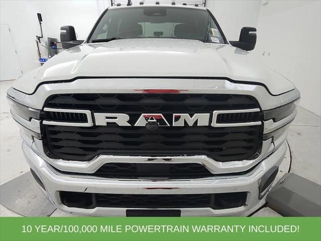 2026 RAM Ram 3500 Chassis Cab RAM 3500 TRADESMAN CREW CAB CHASSIS 4X4 60 CA