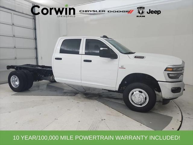 2026 RAM Ram 3500 Chassis Cab RAM 3500 TRADESMAN CREW CAB CHASSIS 4X4 60 CA